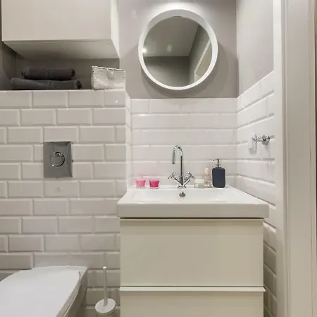 Manufaktura Praska Varsovie